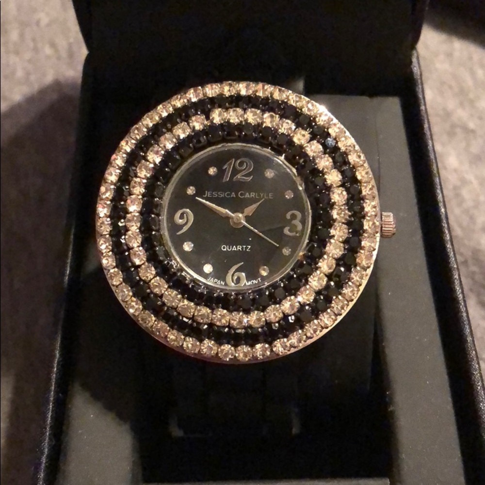 Jessica Carlyle Watch